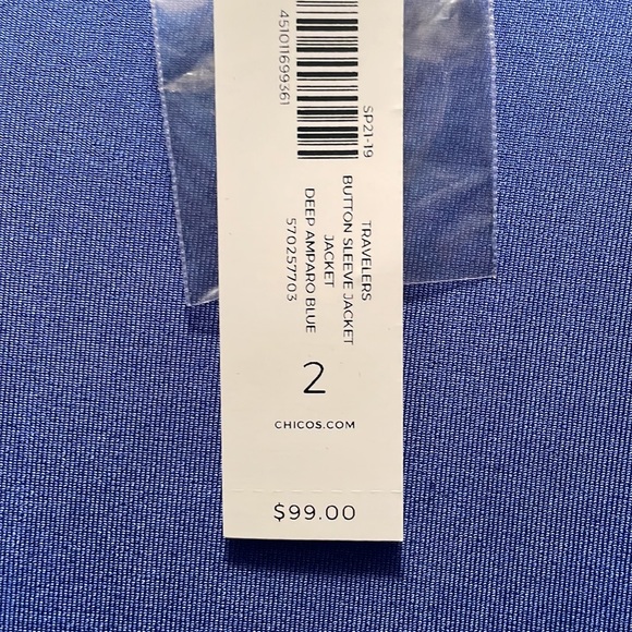 Chicos jacket size 2 or medium - Picture 3 of 4